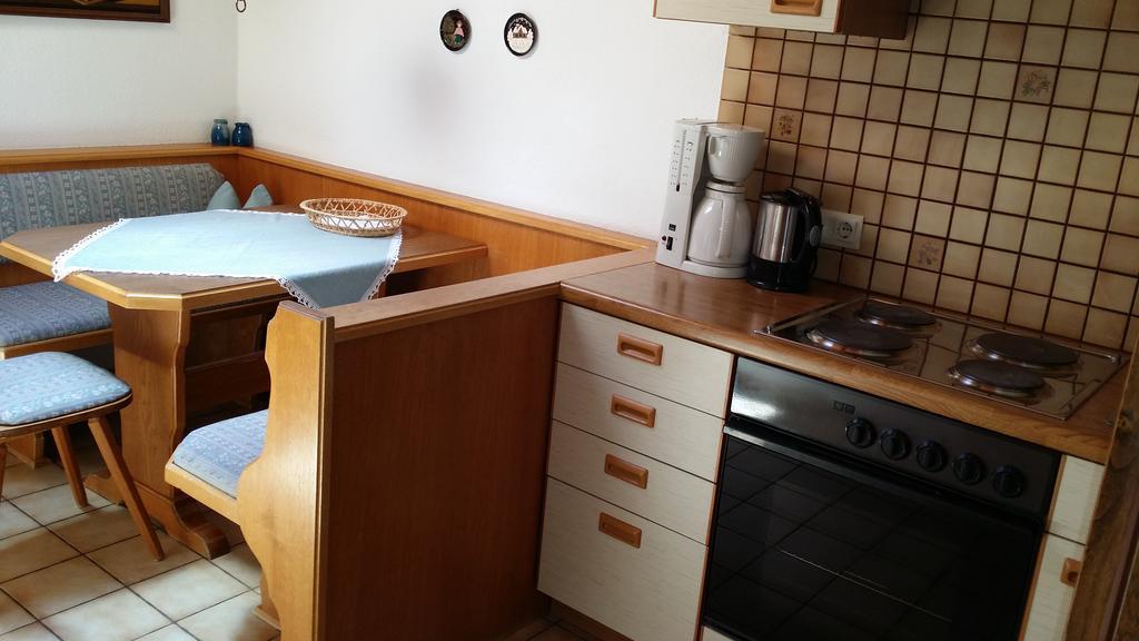 Haus Drescher Apartamento Obsteig Quarto foto